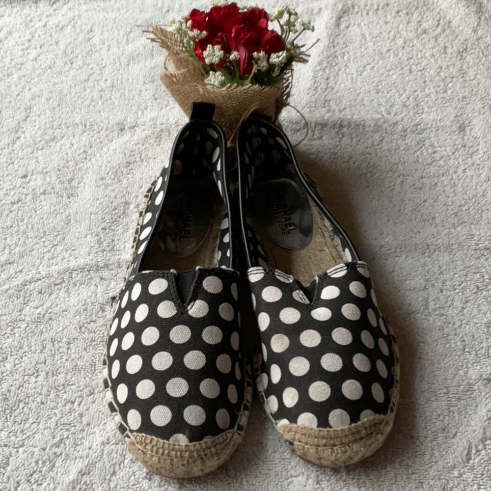 ⚪️⚫️ MICHAEL KORS ESPADRILLES SHOES ⚫️⚪️ - Picture 4 of 16